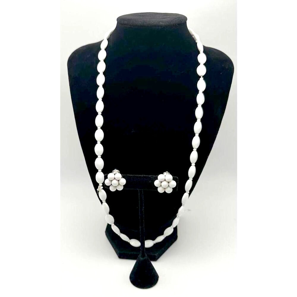 Necklace and Earrings Set Milk Glass Mid- 20th century Vintage